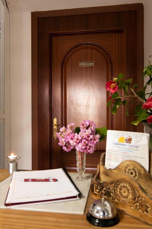 Hostal San Cristobal - Pontedeume Zewnętrze zdjęcie