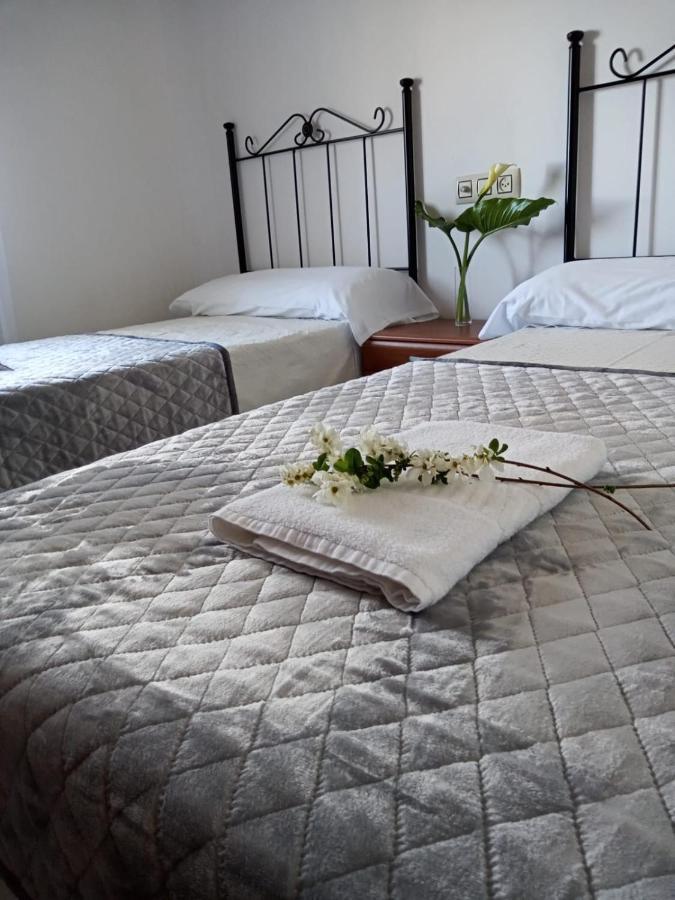 Hostal San Cristobal - Pontedeume Zewnętrze zdjęcie