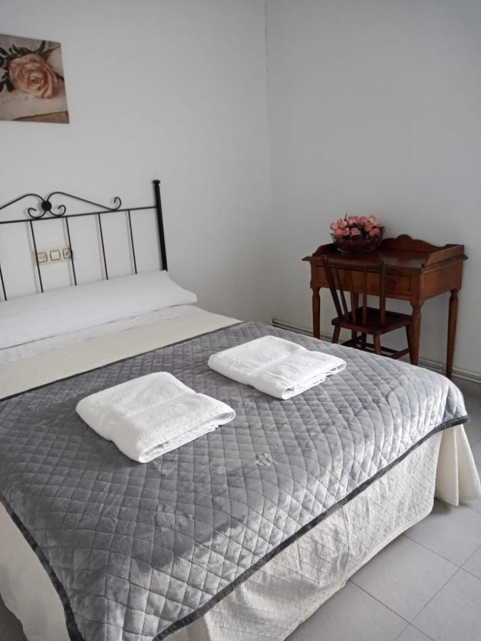 Hostal San Cristobal - Pontedeume Zewnętrze zdjęcie