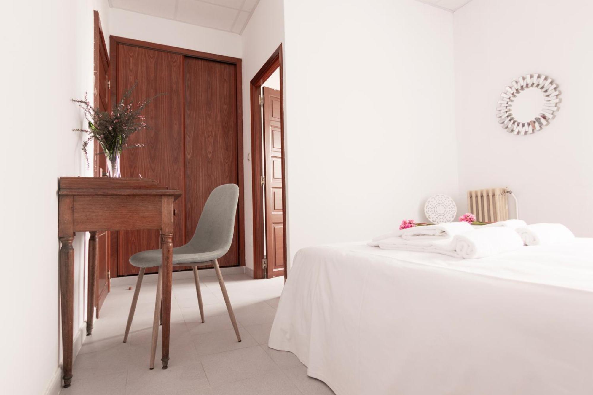 Hostal San Cristobal - Pontedeume Zewnętrze zdjęcie